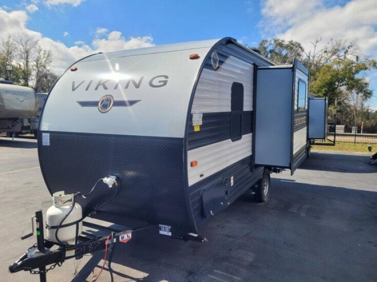 Thumbnail Photo undefined for New 2022 Coachmen Viking